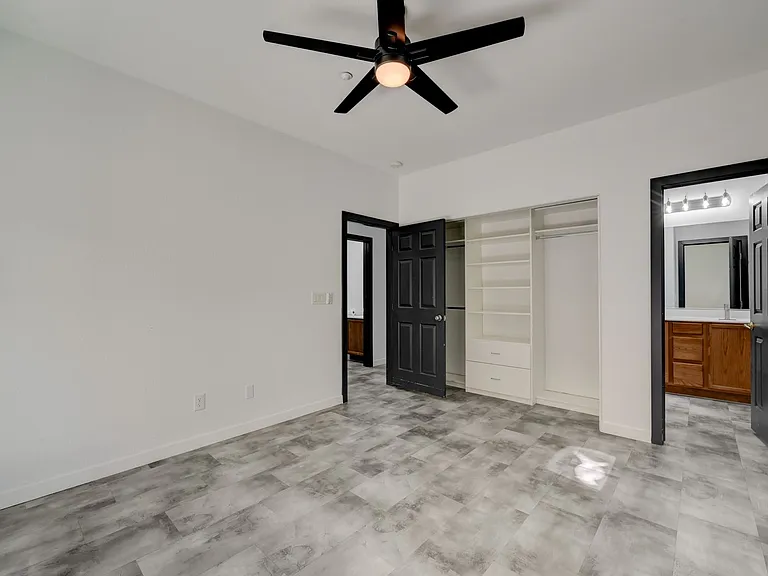 9929 Markhorn Ct — Photo 21