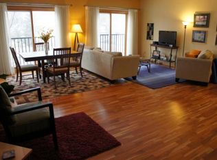 3000 Raleigh Ave UNIT 203, Saint Louis Park, MN 55416