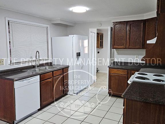 3rd image of 1734 Elise Marie Dr