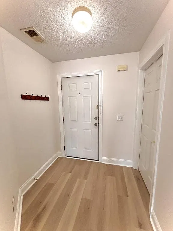 627 Woodmoor Circle #201 — Photo 4