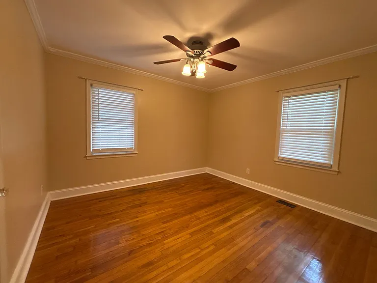 115 Jean Cir — Photo 12