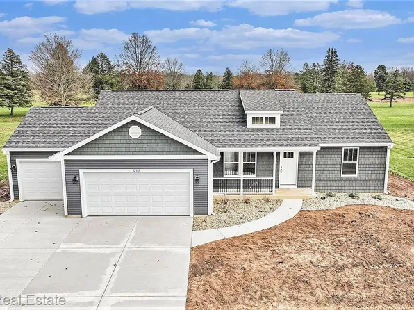 52387 Pulver Rd, Three Rivers, MI 49093