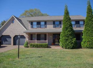 8338 Edinborough Rd, Evansville, IN 47725