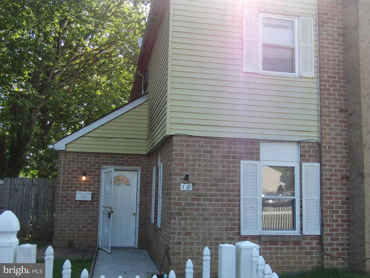 18 Hollybrooke Dr photo 1