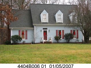 6692 Valleyoak Dr, Clemmons, NC 27012