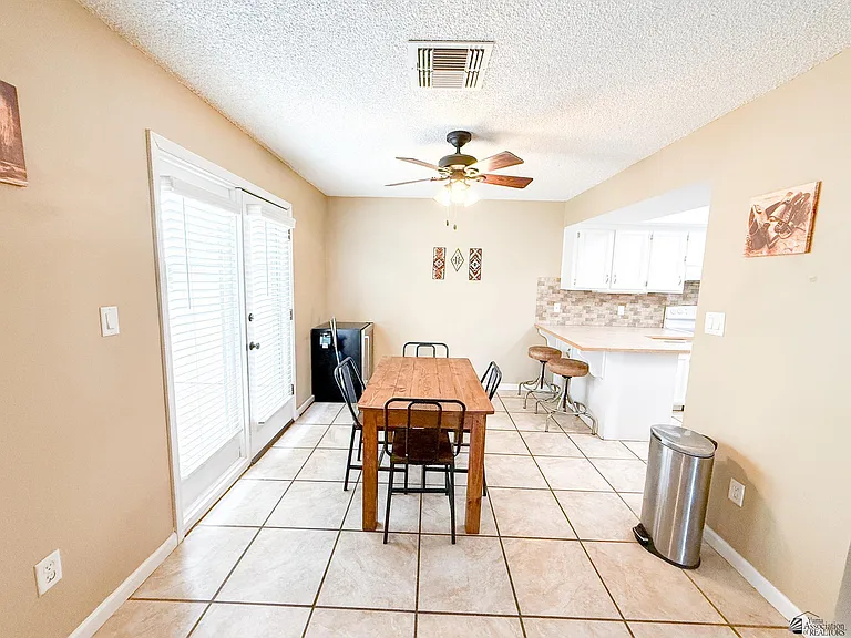 1465 E Laguna Pl #4 — Photo 12