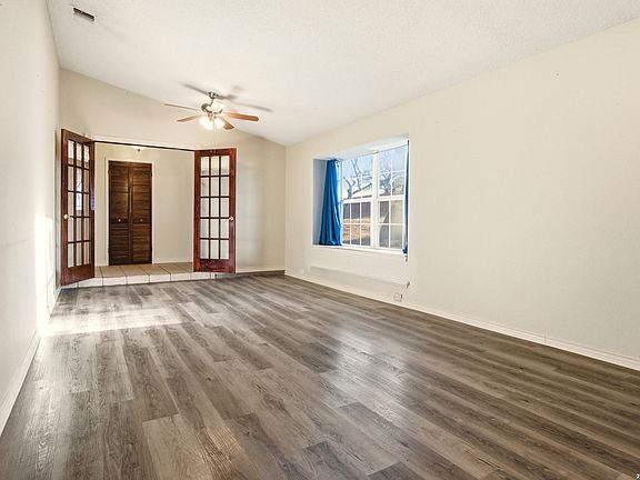5th image of 13914 Oak Meadows