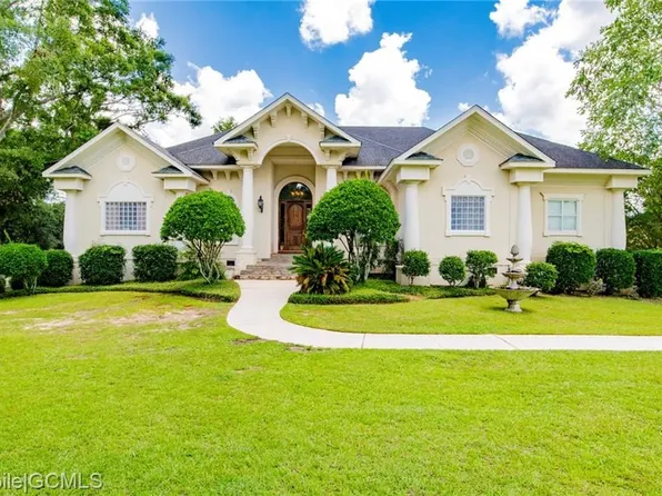 2640 Meadow Lake Rd, Semmes, AL 36575