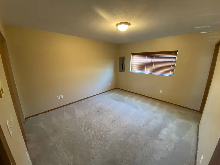 3431-3433 E. Montgomery Ave — Photo 13