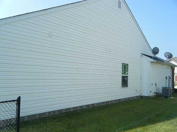 4th image of 2377 Salem Park Ct
