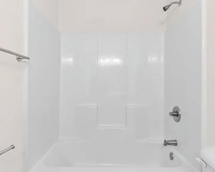 1515 Marcella St — Photo 11