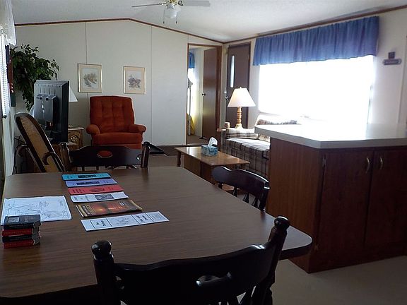 3rd image of 120 Resort Dr #&-118