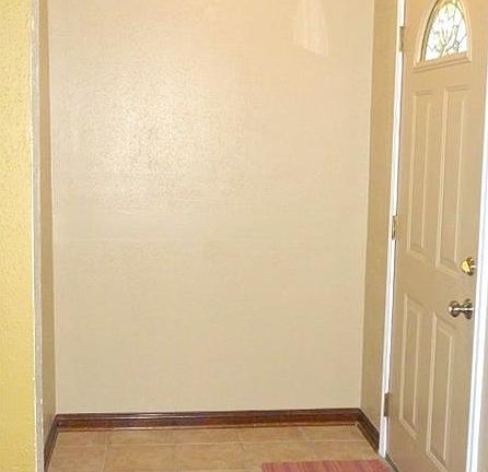 2nd image of 5213 Arbutus Ct