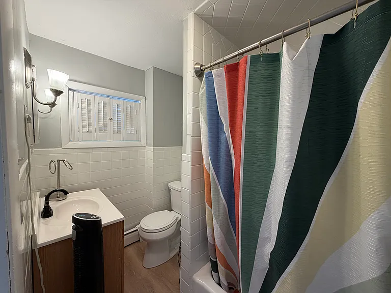 39 Beacon St #2 — Photo 11
