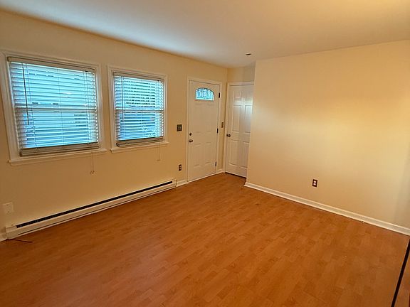 3rd image of 39 Sherman Ave #1