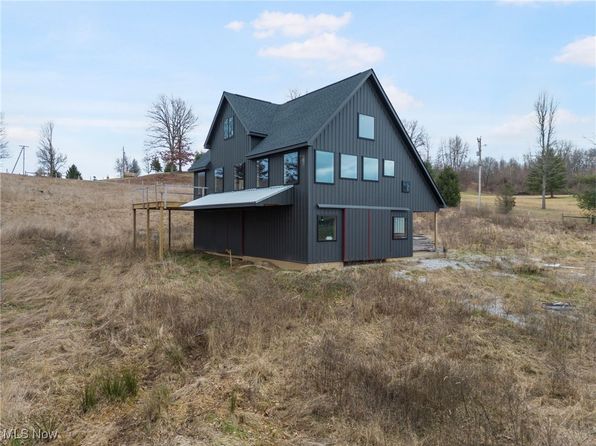 3640 Hope Rd NW, Magnolia, OH 44643