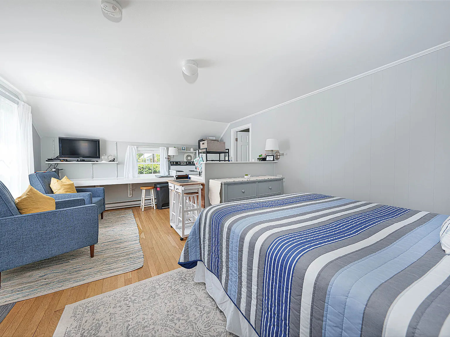 Studio, 314 sqft, $1,500 — Photo 3