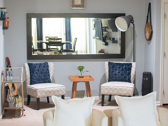 sitting area or an living area