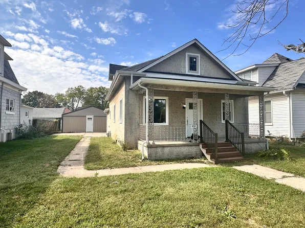 910 N Bloomington St, Streator, IL 61364