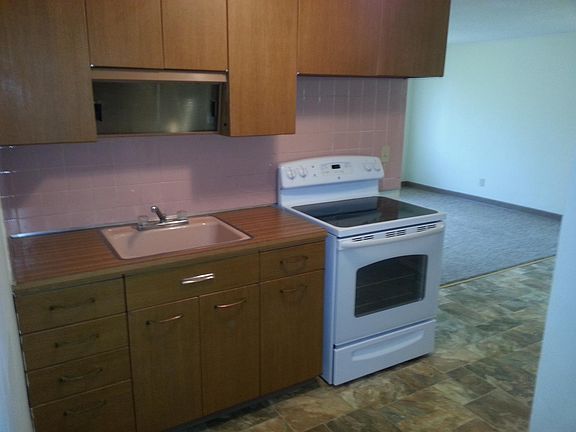 5th image of 1685 Jane Dr #16