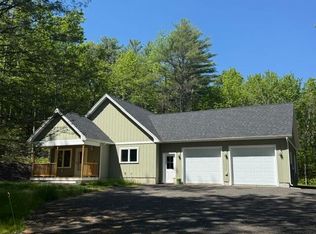 15 House Rd, Wayne, ME 04284
