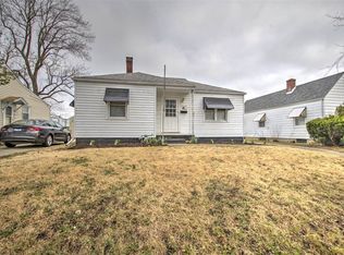 1368 W Marietta St, Decatur, IL 62522