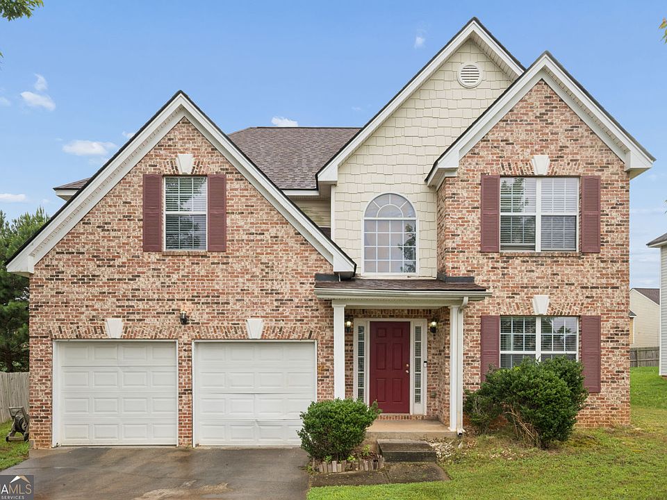 1st image of 439 Lake Ridge Ln