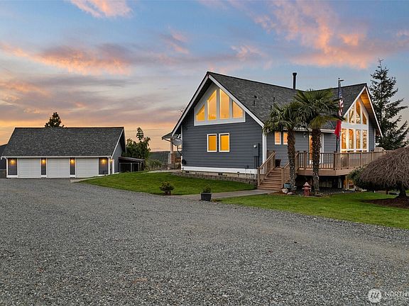 2nd image of 44010 14th Avenue E