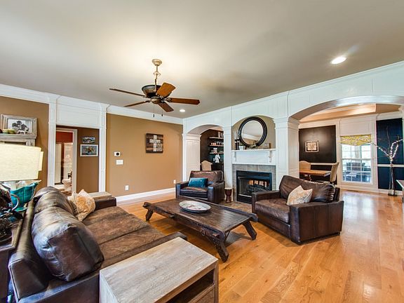 5th image of 1313 Blackpool Ct