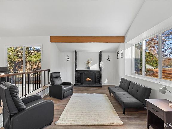 3rd image of 6355 Hadden Bay Dr