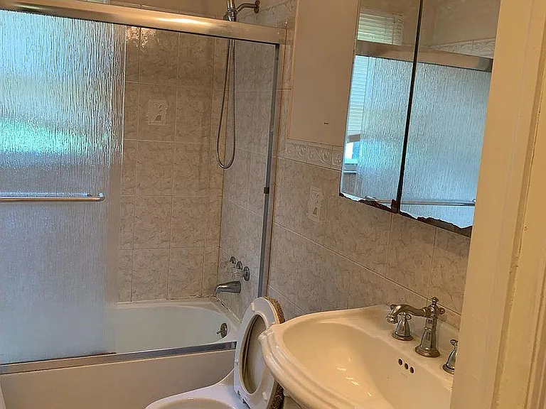 118 Fairfield Dr — Photo 3
