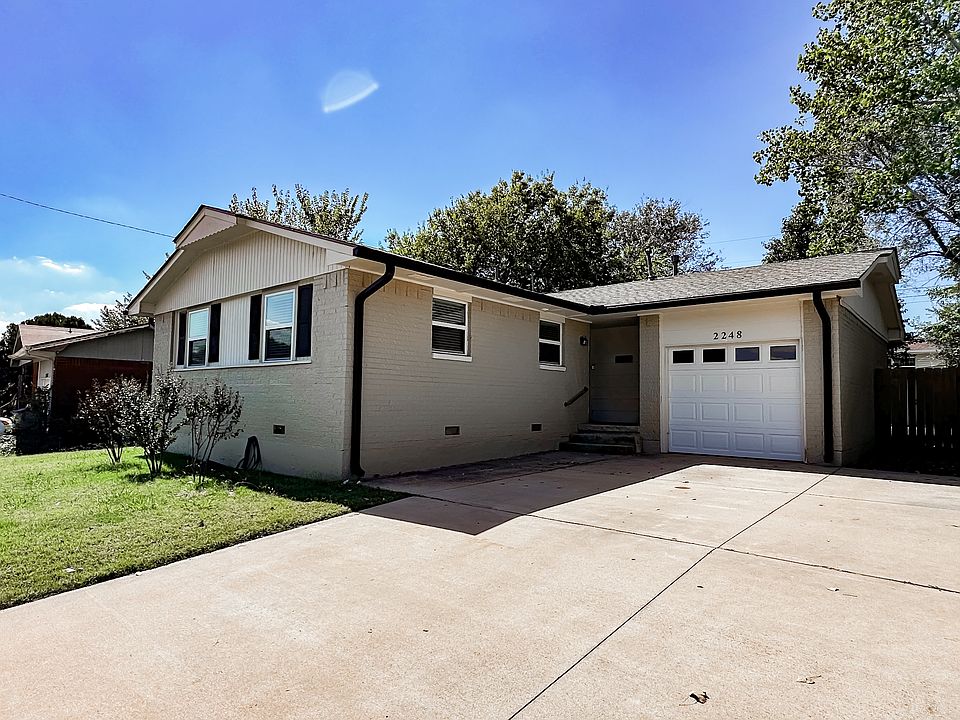 1st image of 2248 NW 40th St