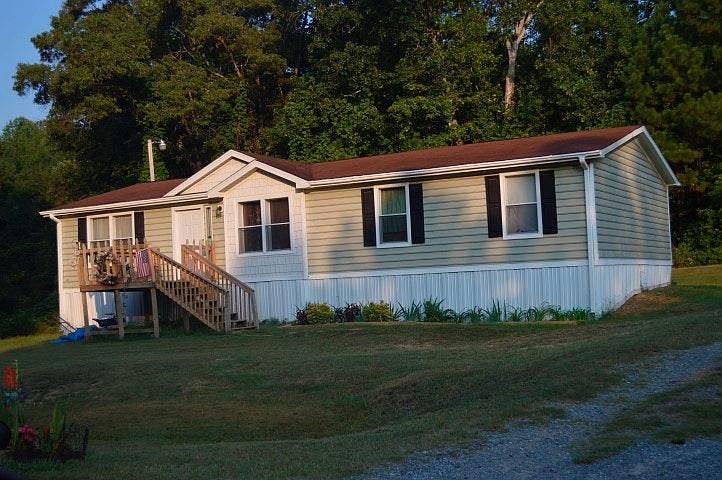 1st image of 308 Brainard Ct