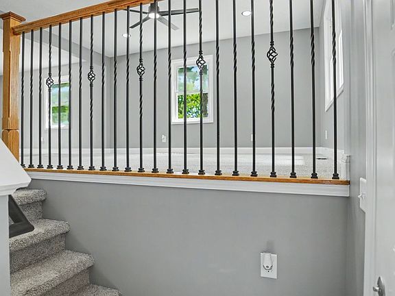 2nd image of 1165 Bleich Rd