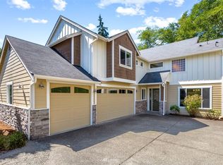 16442 Sylvester Rd SW, Burien, WA 98166
