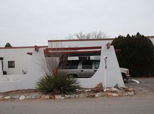107 Western Dr, Rio Communities, NM 87002