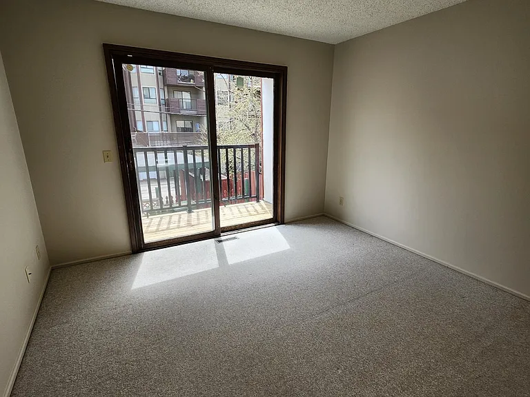 703 56th Ave SW #1 — Photo 18