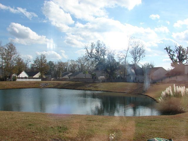 2nd image of 2517 Melville Rd