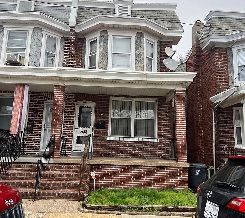 1st image of 133 W 29th St