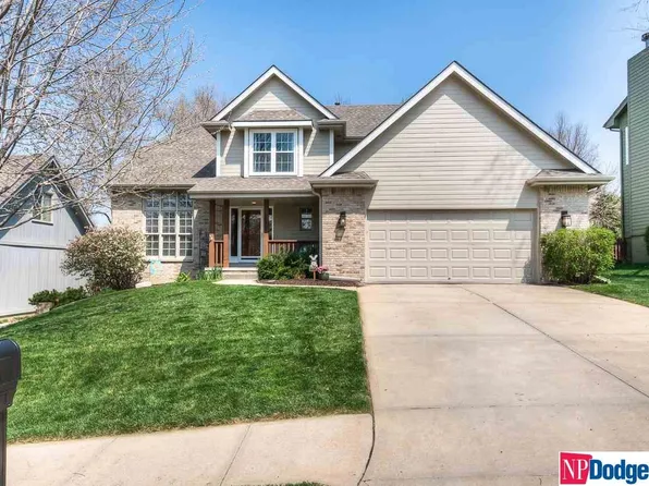 14822 Lake St, Omaha, NE 68116