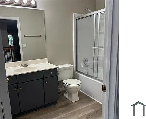 1127 Holly Green Ct — Photo 14