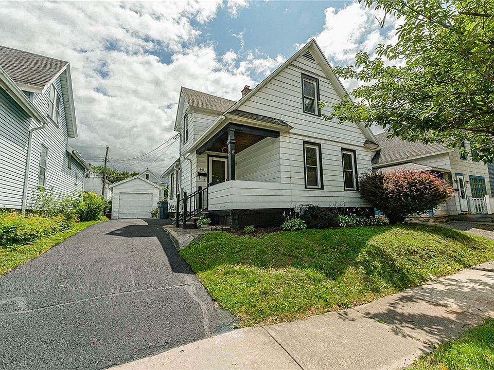 1st image of 441 Benton St