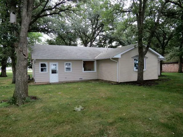 1004 Lakeside Ave, Lake Park, IA 51347