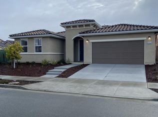 5850 Kittyhawk Pl, Rohnert Park, CA 94928