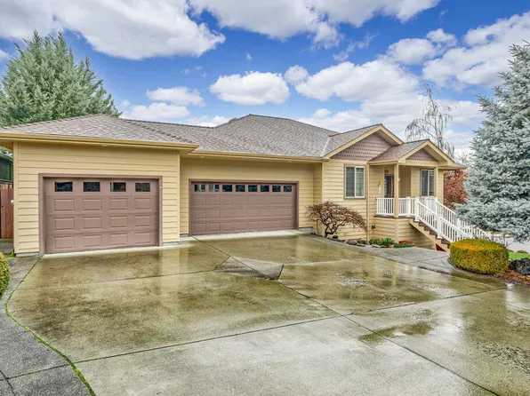 495 Quail Run, Eagle Pt, OR 97524