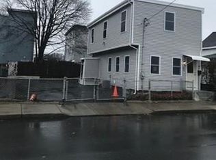 142 Fayette St, Lynn, MA 01902