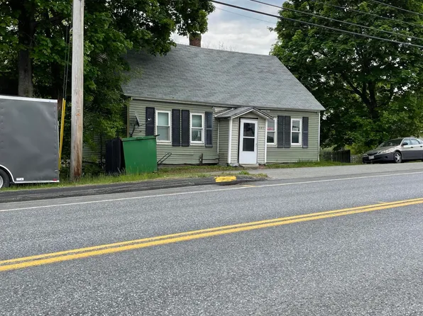 301 Maine Avenue, Farmingdale, ME 04344