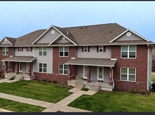 285 Huntington Dr, Iowa City, IA 52245