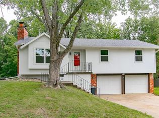 1003 E Gay St, Warrensburg, MO 64093