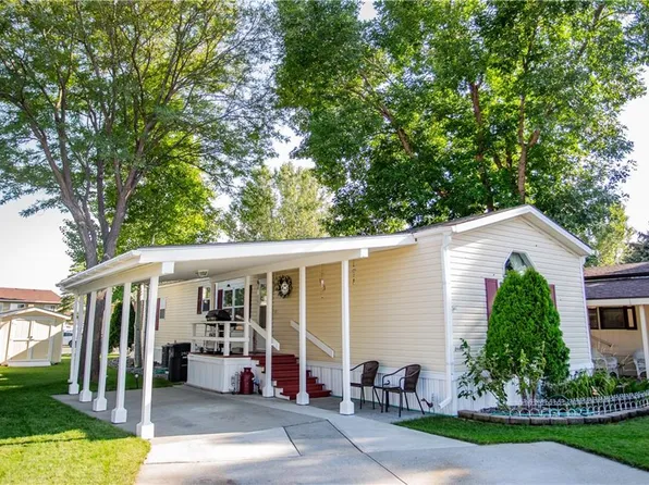 3902 S Tanager Ln, Billings, MT 59102